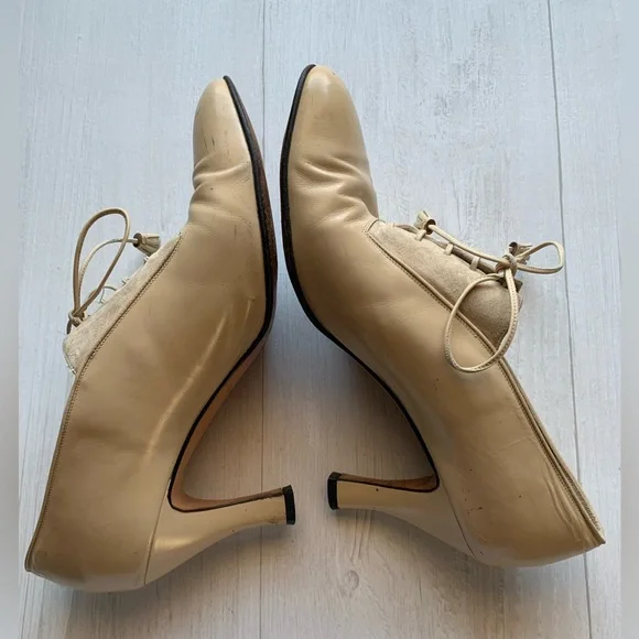 Vintage Salvatore Ferragamo lace-up heels Sz 8.5 - Picture 9 of 15